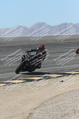 media/Oct-13-2025-Moto Forza (Mon) [[a66d839500]]/4-C Group/Session 2 (Bowl)/